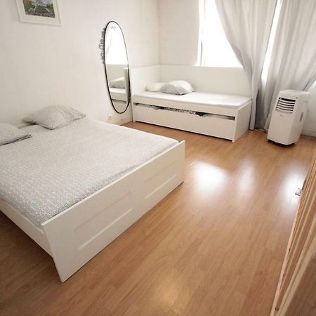 Ymmo 93500 Apartamento Pantin Exterior foto