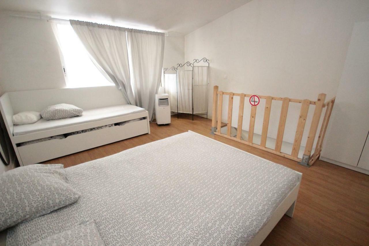 Ymmo 93500 Apartamento Pantin Exterior foto