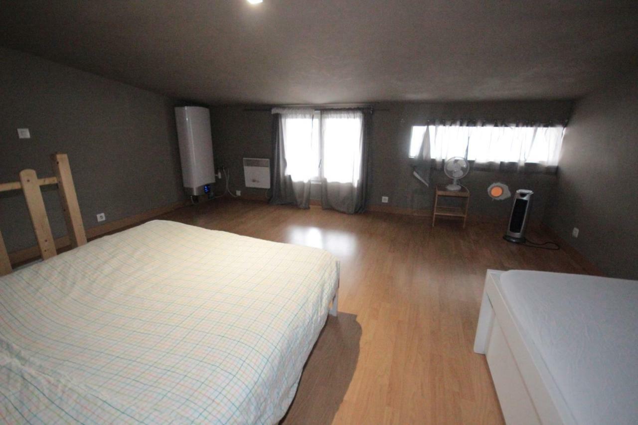 Ymmo 93500 Apartamento Pantin Exterior foto