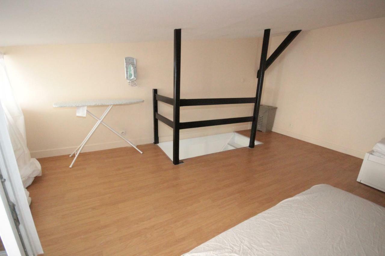 Ymmo 93500 Apartamento Pantin Exterior foto